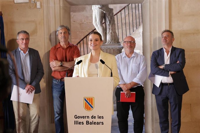 La presidenta del Govern, Marga Prohens, presenta la segunda fase del Pacto por la Sostenibilidad.