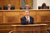 Page replica a 'Génova' que él aspira a que los españoles no olviden al PSOE "en el que confiaron durante mucho tiempo"