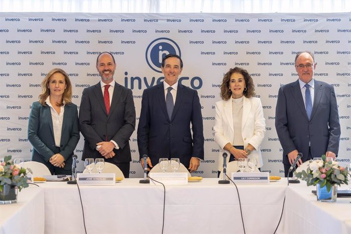 Archivo - Plana mayor de Inverco encabezada por su presidente, Ángel Aldama, en el Hotel Intercontinental (Madrid) España, a 18 de febrero de 2025.
