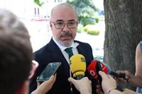 El delegado acusa a Ayuso de "dinamitar cada oportunidad" de diálogo por exigir el castellano Conferencia de Presidentes