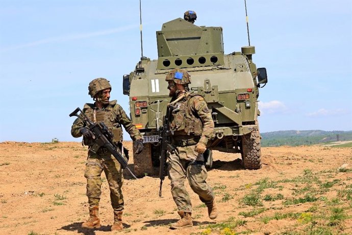 España lidera unas maniobras en Eslovaquia para probar que la OTAN puede defender de Putin su flanco este.