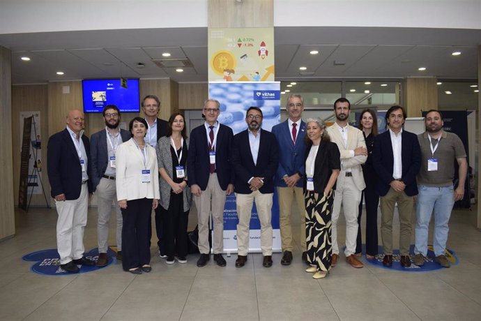 El Director General De Vithas Pide Garantizar Un Uso "Prudente Y Racional" De Los Antibióticos.