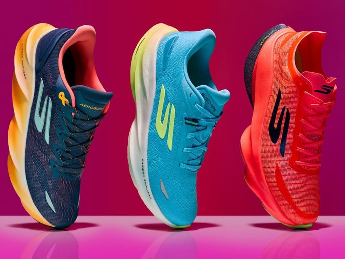 Skechers Aero, velocidad, estilo y comodidad para 'volar' en los entrenamientos.
