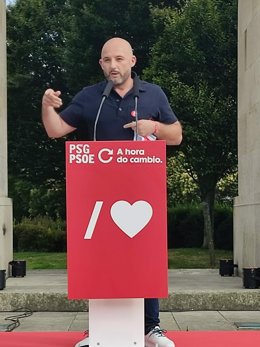 Bruno Díaz opta a liderar el PSOE de Ferrol con el objetivo de revitalizar la agrupación local