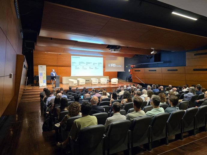 Acto de presentación del Iris.