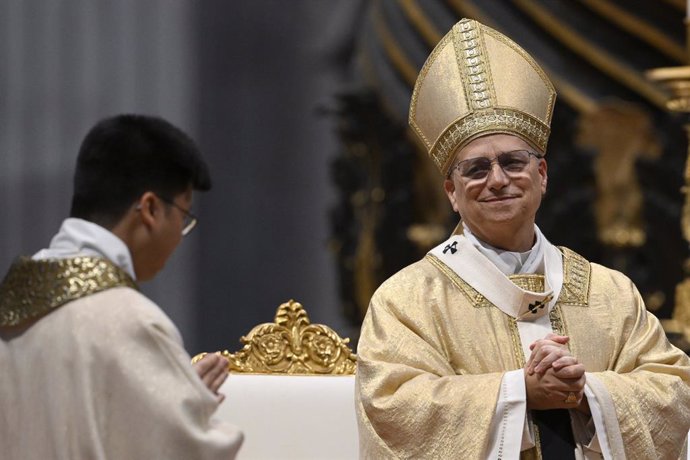 31 May 2025, Vatican, Vatican City: Pope Leo XIV celebrates a mass on the occasion of priestly ordinations in St. Peter's Basilica at the Vatican. Photo: Vatican Media/IPA via ZUMA Press/dpa