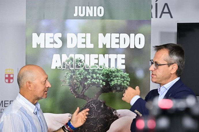 Presentación del Mes del Medio Ambiente en Almería.