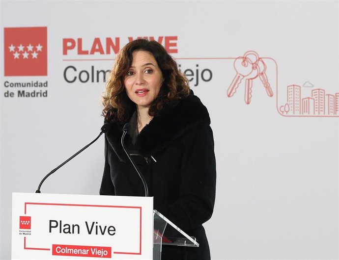 Archivo - La presidenta de la Comunidad de Madrid, Isabel Díaz Ayuso,