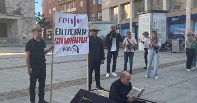 Performance de los vecinos de Sanabria, esta tarde en Zamora