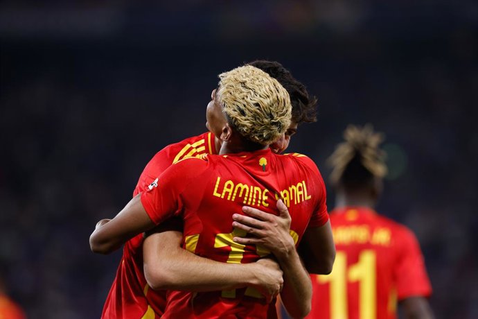 Lamine Yamal, Espanha, Liga das Nações