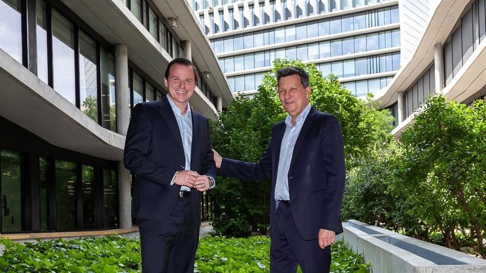 Iberdrola se alía a BBVA para ofrecer a sus clientes una nueva tarjeta de crédito con oferta de beneficios