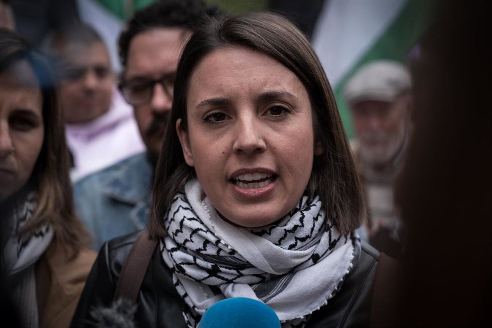 La eurodiputada de Podemos, Irene Montero, durante la manifestación en conmemoración de la Nakba, a 15 de mayo de 2025, en Madrid (España). 
