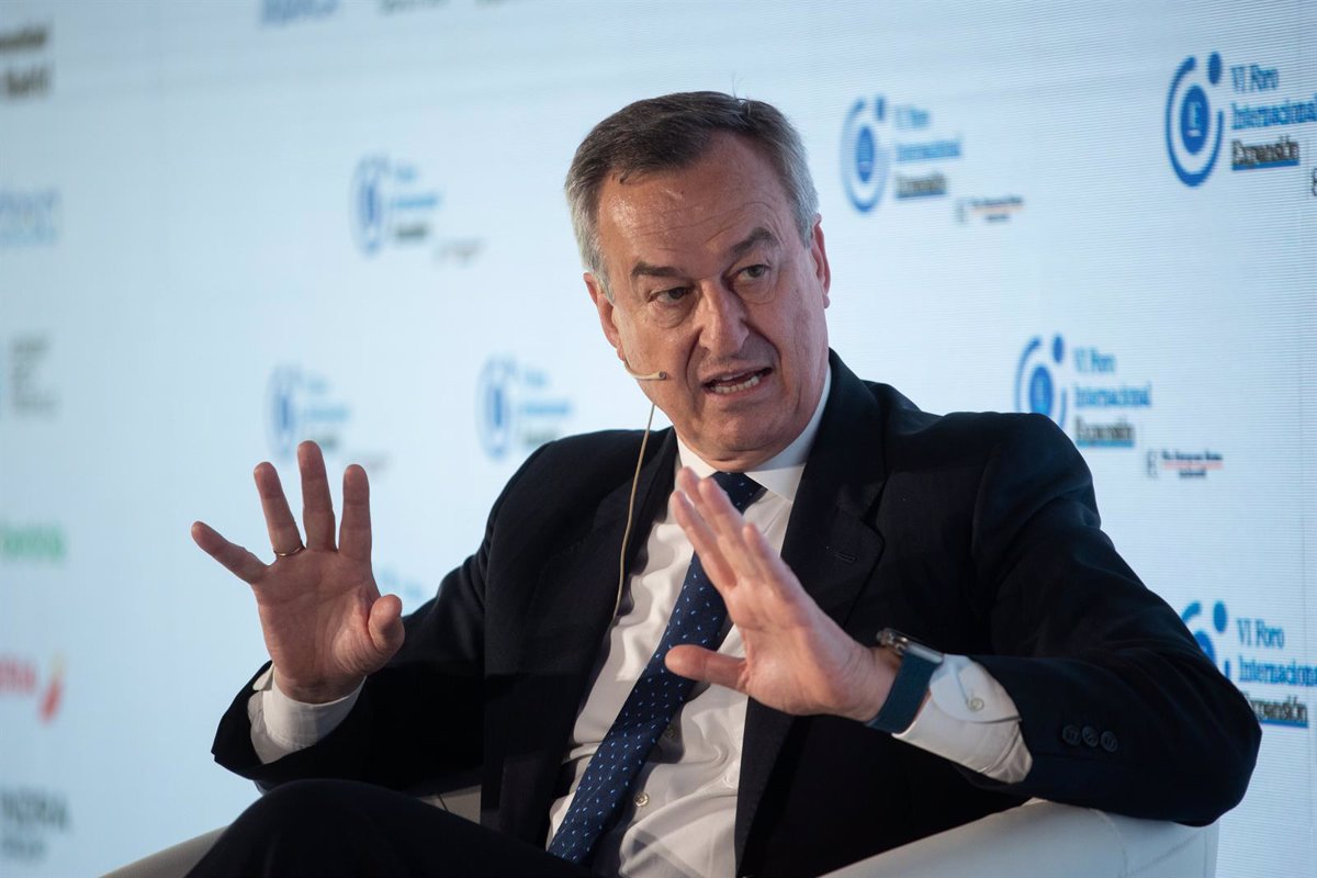 La CNMC concluyó en su análisis de la OPA que Sabadell no es  insustituible  en crédito a pymes