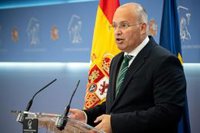 Tellado ve "buena decisión" que Vox apoye presupuestos de CCAA del PP pero le pide "dejar de hacer oposición" a Feijóo