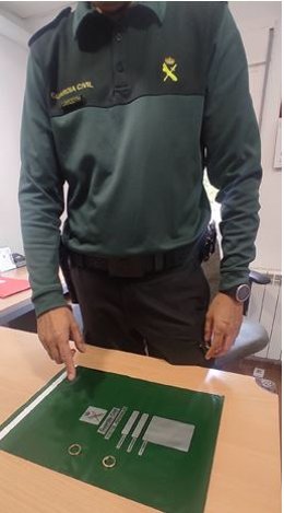 Detenida una mujer por el hurto de joyas en Boecillo (Valladolid) y luego venderlas en un compra-venta.