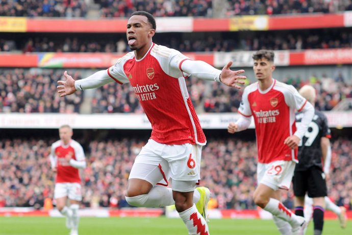 Archivo - Gabriel Magalhaes of Arsenal celebrates his goal 1-0 during the English championship Premier League football match between Arsenal and Crystal Palace on January 20, 2024 at Emirates Stadium in London, England - Photo Andrew Cowie / Colorsport / 