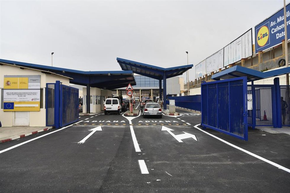 Archivo - Frontera del Tarajal a 20 de mayo de 2022, en Ceuta (España). 