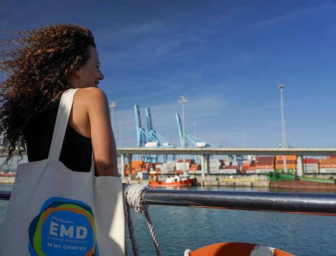 Una usuaria de la edicición de 2025 de Conoce Tu Puerto.