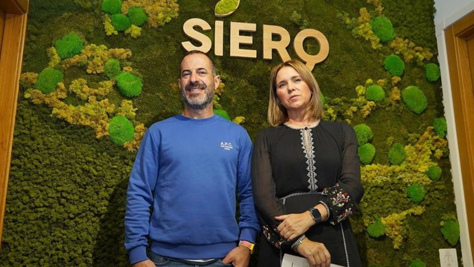 Ángel García Y Eva Iglesias