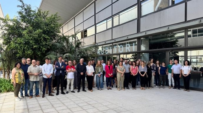 La teniente de alcalde Raquel Gil presenta el Plan de Desarrollo Económico de Nou Barris 2025-2027 a las entidades del distrito