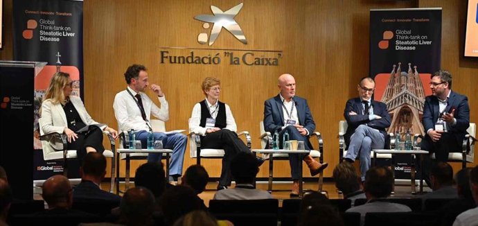 Expertos en el encuentro sobre enfermedades hepáticas