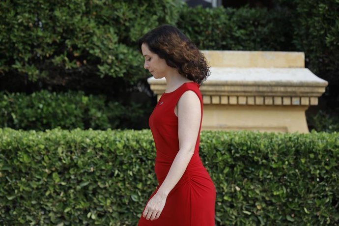 La presidenta de la Comunidad de Madrid, Isabel Díaz Ayuso, durante la XXVIII Conferencia de Presidentes, en Palau de Pedralbes de Barcelona, a 6 de junio de 2025, en Barcelona, Catalunya (España).