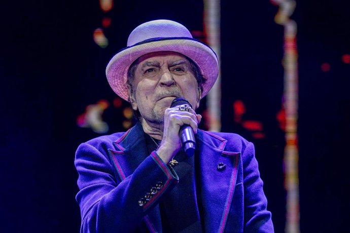 El cantautor Joaquín Sabina durante un concierto en el Movistar Arena, en una foto de archivo.