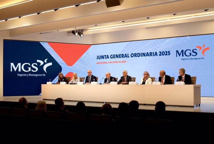 Imagen de la Junta General de Accionistas de MGS Seguros