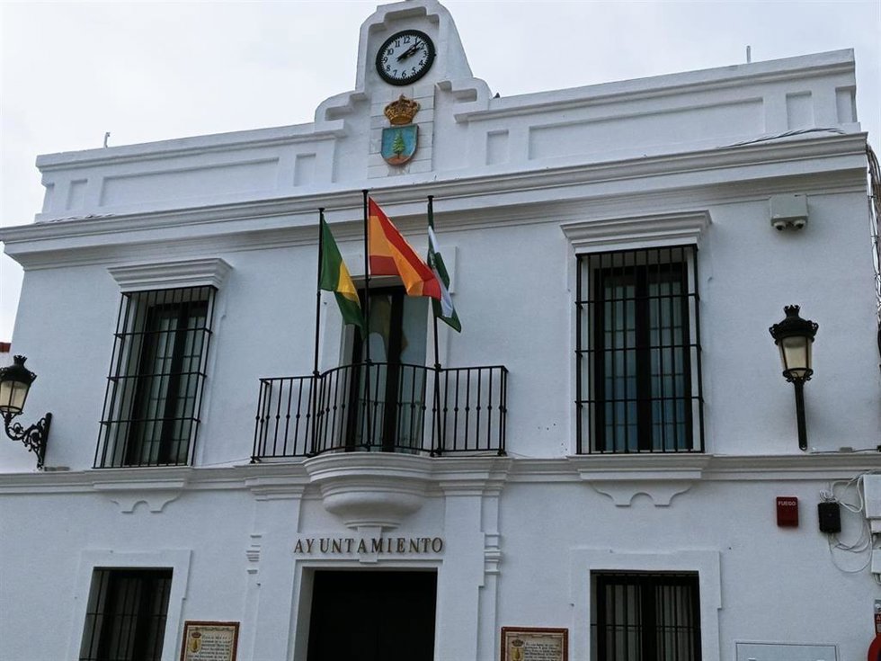 Archivo - Fachada del Ayuntamiento de El Ronquillo.