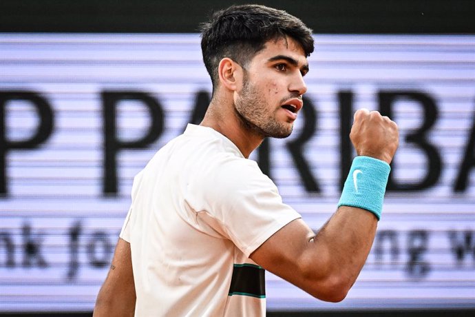 Carlos ALCARAZ of Spain celebrates his point during the tenth day of the Roland-Garros 2025, French Open, Grand Slam tennis tournament on 03 June 2025 at Roland-Garros stadium in Paris, France - Photo Matthieu Mirville / DPPI