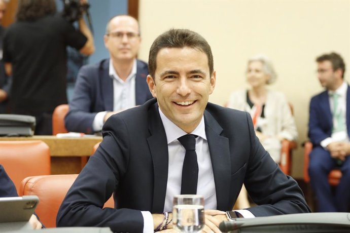 El secretario general del PSOE de Cantabria, Pedro Casares