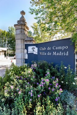 Archivo - Imagen de la entrada del Club de Campo Villa de Madrid
