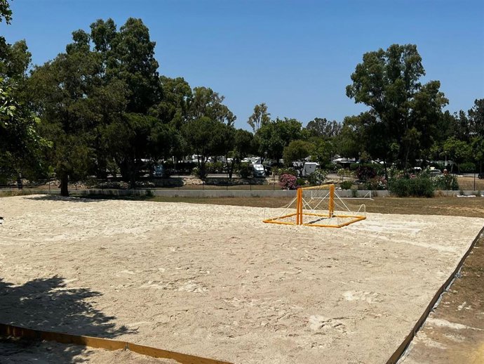 Campo de fútbol playa en la Ciudad Deportiva de El Puerto