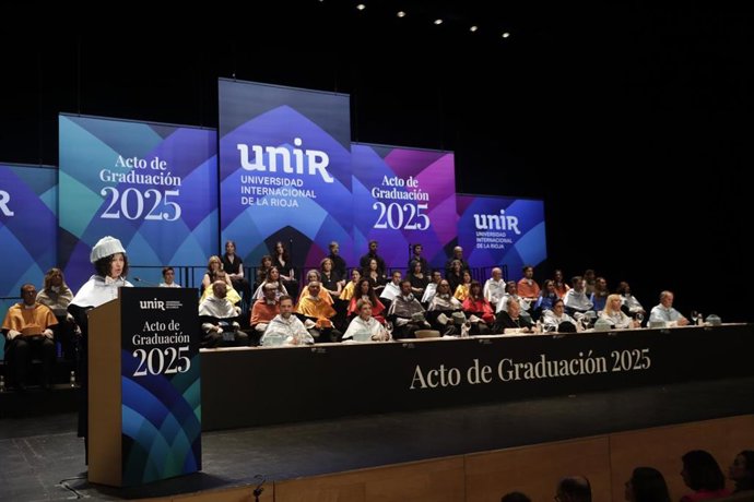 UNIR celebra la graduación de un millar de estudiantes de Grado y Máster en Logroño