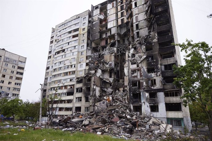 Archivo - May 29, 2022, Kharkiv, Kharkiv Region, Ukraine: Residential apartment buildings in the Saltivka district destroyed by Russian forces during the battle for Kharkiv, May 29, 2022 in Kharkiv Region, Ukraine. Ukrainian President Volodymyr Zelenskyy 