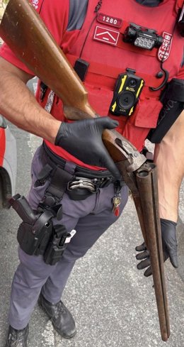 La Policía Foral interviene una escopeta a un ciudadano francés en Ibardin.