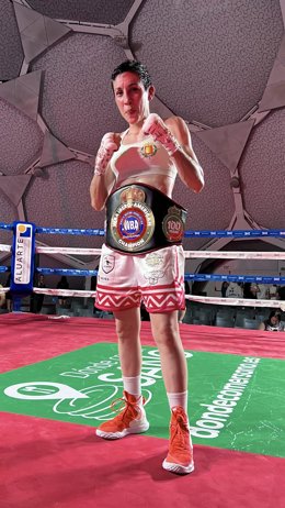 Isa Rivero revalida el título WBA iberoamericano