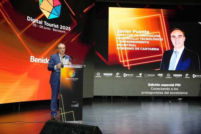 Puente recoge el premio concedido a Cantabria