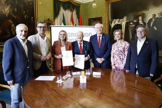 Firma de adhesión a la candidatura.