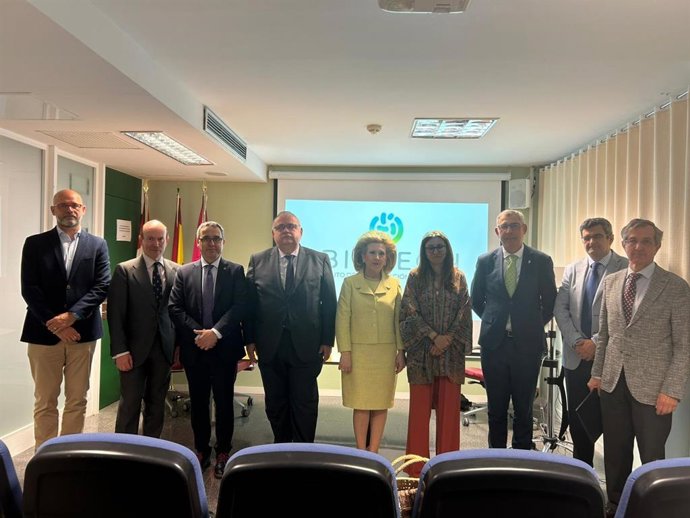 El Consejero De Sanidad, Alejandro Vázquez Ramos, Ha Presidido Junto Al Vicerrector De Investigación Y Transferencia De La Universidad De León, Santiago Gutierrez Martín, Preside El Consejo Rector Del Ibioleón