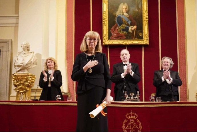 Archivo - La doctora especialista en escultura Leticia Azcue Brea ingresa en la Real Academia de Bellas Artes