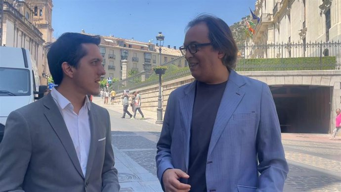 Los concejales del gobierno local de Jaén José Manuel Higueras y Luis García Millán.