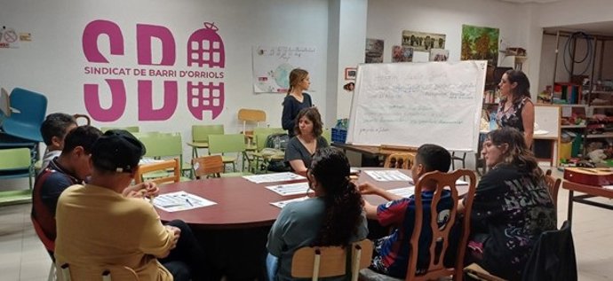 Estudiantes e investigadores de UPV colaboran con entidades sociales por el desarrollo comunitario en Orriols