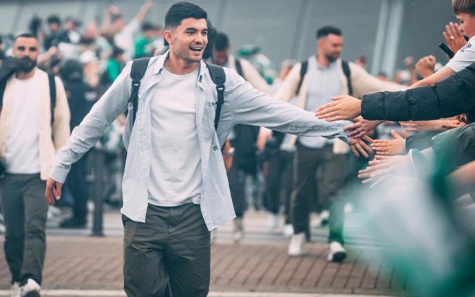 El Racing invita a los aficionados a recibir a la plantilla este domingo a su llegada a los Campos de Sport