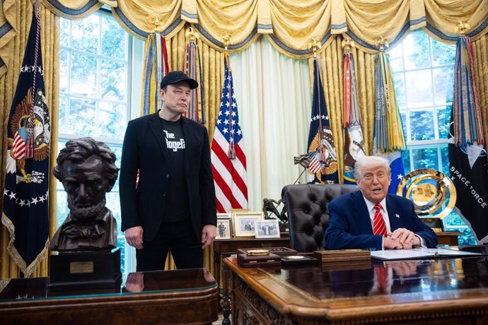 May 30, 2025, Washington, District Of Columbia, USA: United States President Donald J Trump, right, participates in a Press Conference with Elon Musk, Chief Executive Officer, Tesla, SpaceX and X (previously known as Twitter) and Administrator, Department