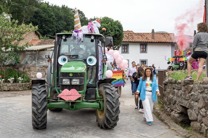 Barcenillas reivindica al colectivo LGTBIQA+ en el mundo rural en el festival AgrOrgullo