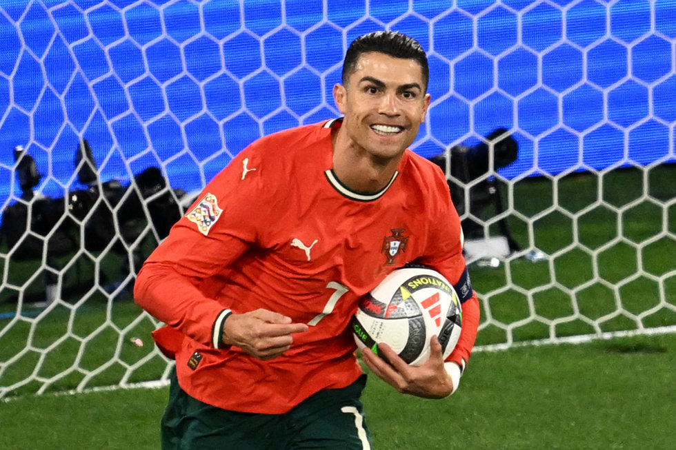 Cristiano Ronaldo celebra el 2-2 en el España-Portugal de la final de la Liga de Naciones 24-25