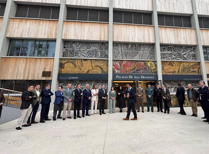 Inauguración del Palacio de los Deportes.