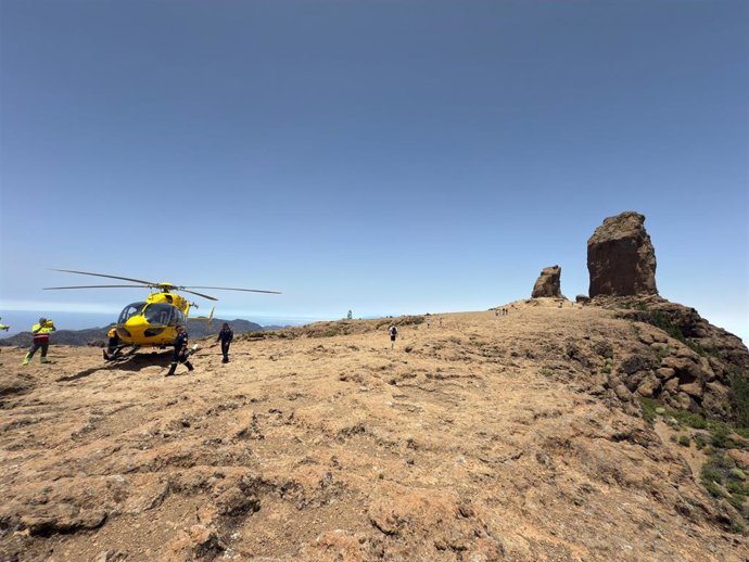 Rescatada en helicóptero una senderista tras sufrir un problema de salud en Roque Nublo, Tejeda (Gran Canaria)