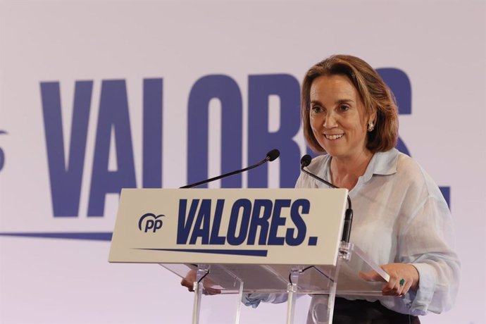 Gamarra asegura que con Feijóo "devolveremos la regeneración democrática que España merece y necesita"